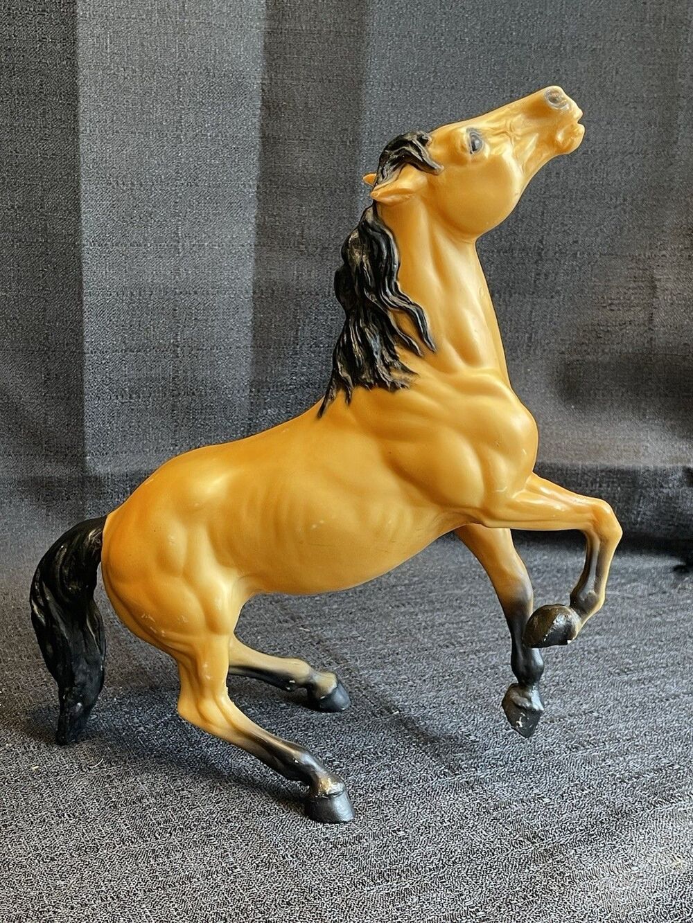 Breyer Horse #87 Traditional Diablo Mustang Buckskin Rearing Stallion CHALKY